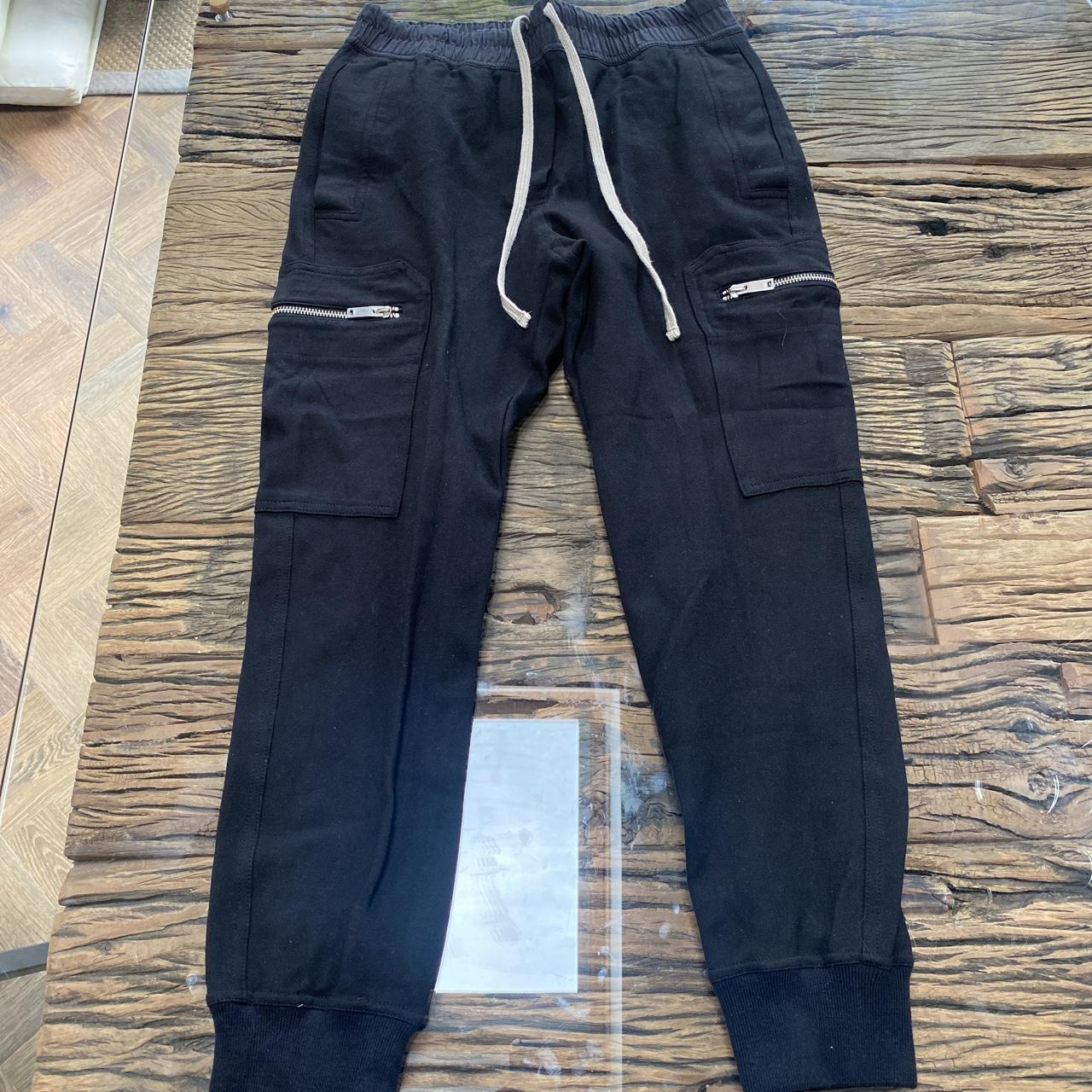 Reiss cargo trouser/joggers - Depop