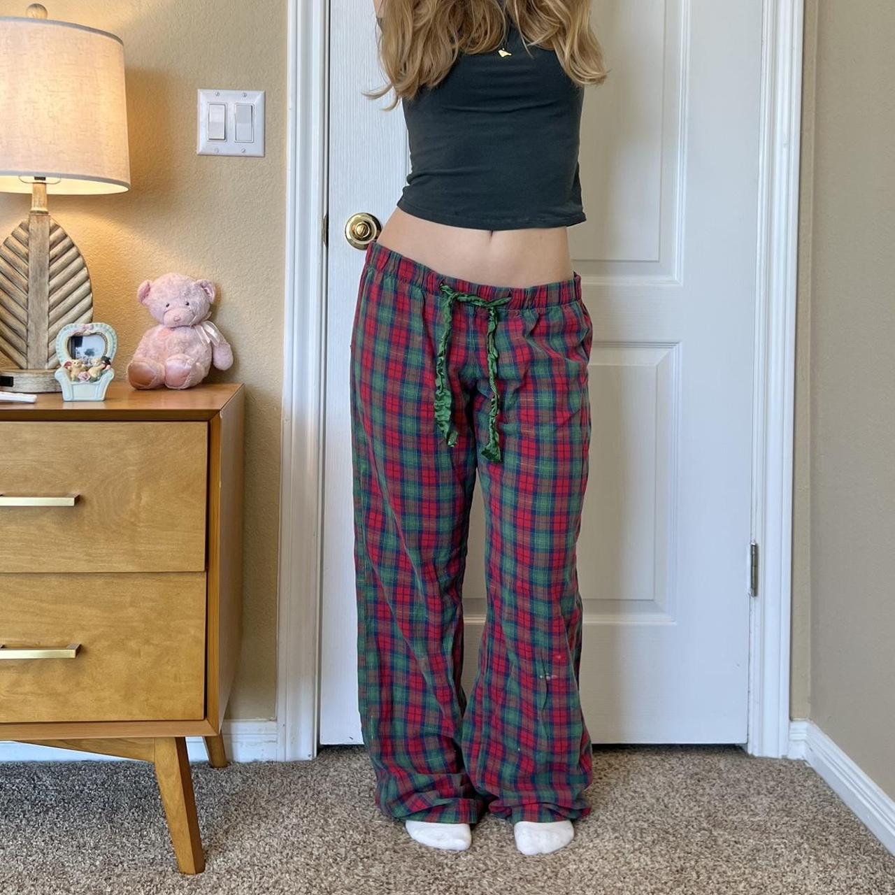 🎄🧸Old navy plaid Christmas pajamas🧸🎄 ~ early/mid... - Depop