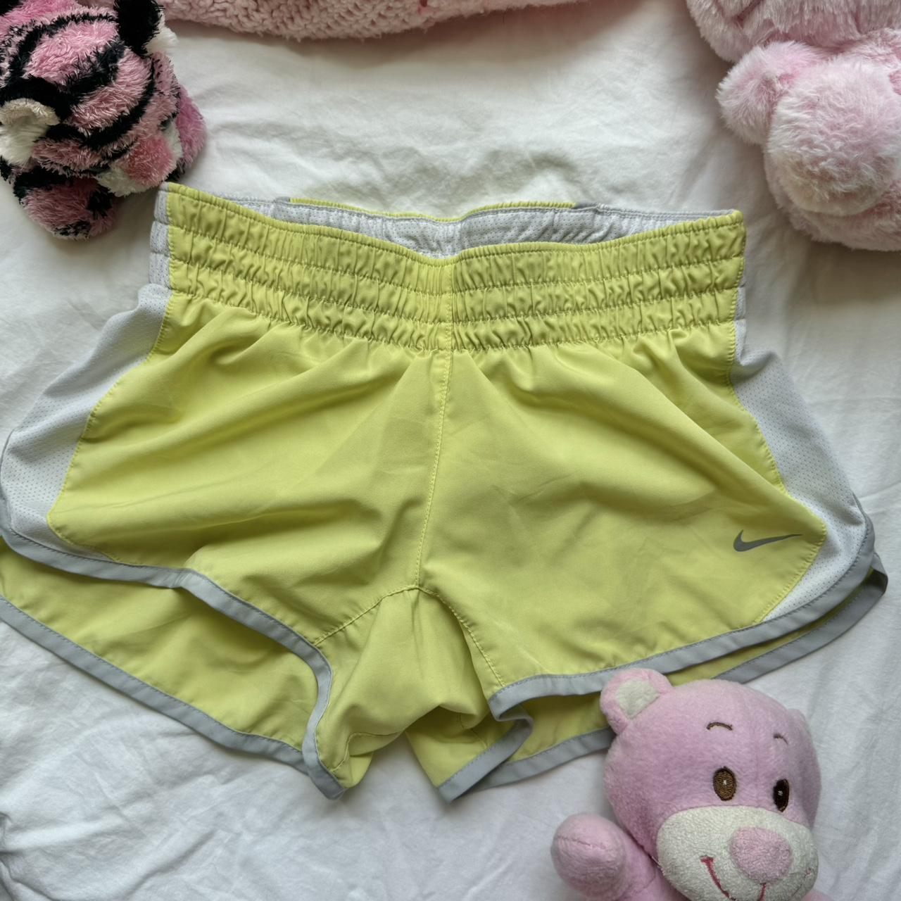 🐇🍋🟩Nike y2k lime green shorts🍋🟩🐇 ~ low rise, mini 🐇🍋🟩Nike y2k lime green shorts🍋🟩🐇 ~ low rise, mini
