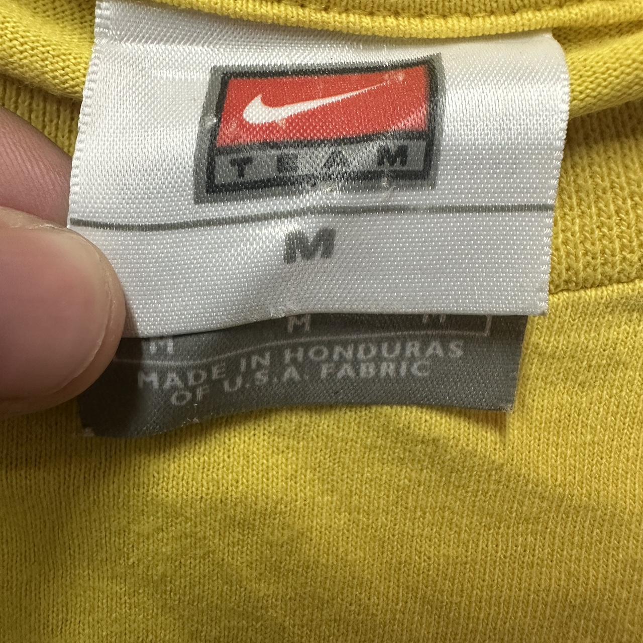 Nike Men's Yellow and Black T-shirt (3)