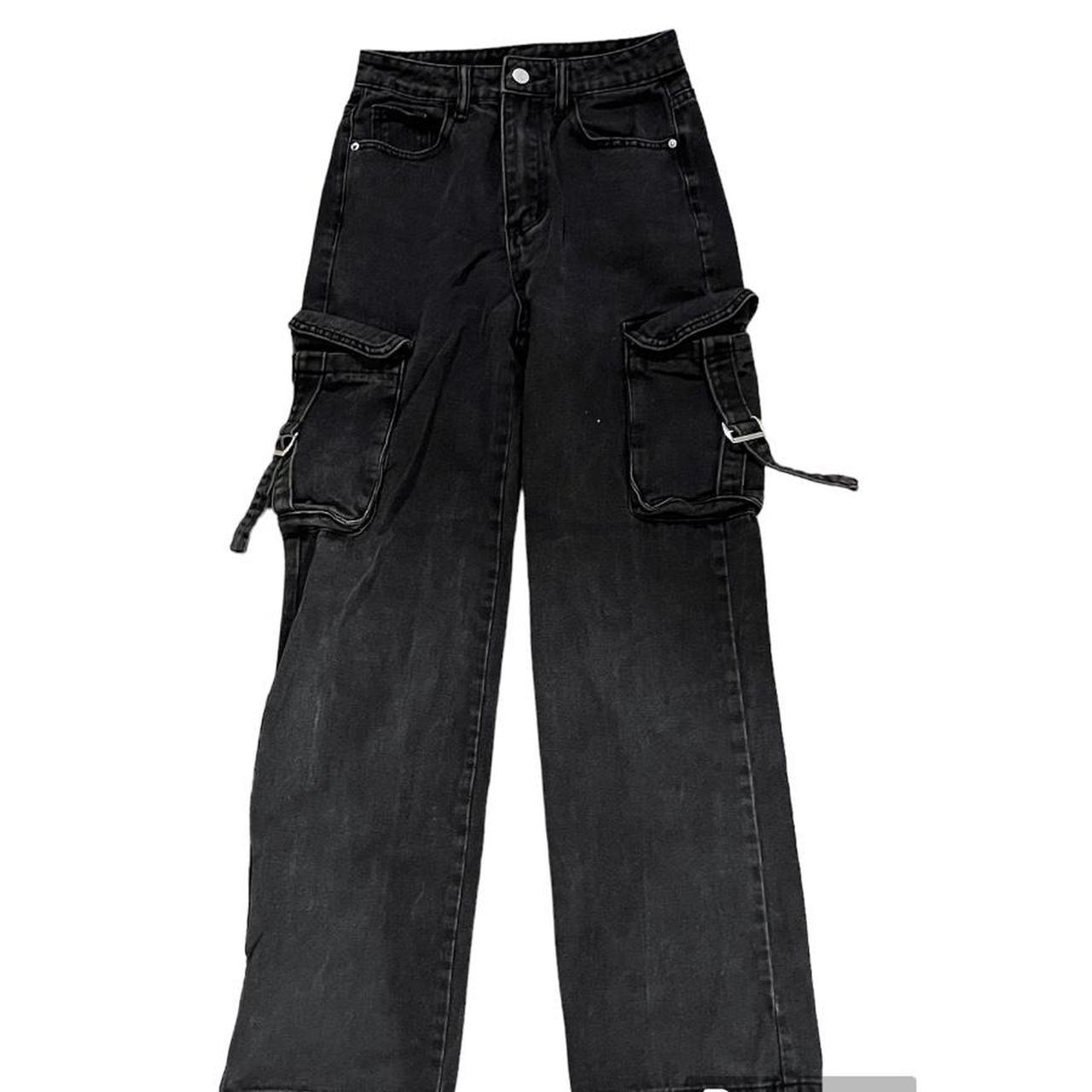 black cargo pants / jeans size small no flaws... Depop