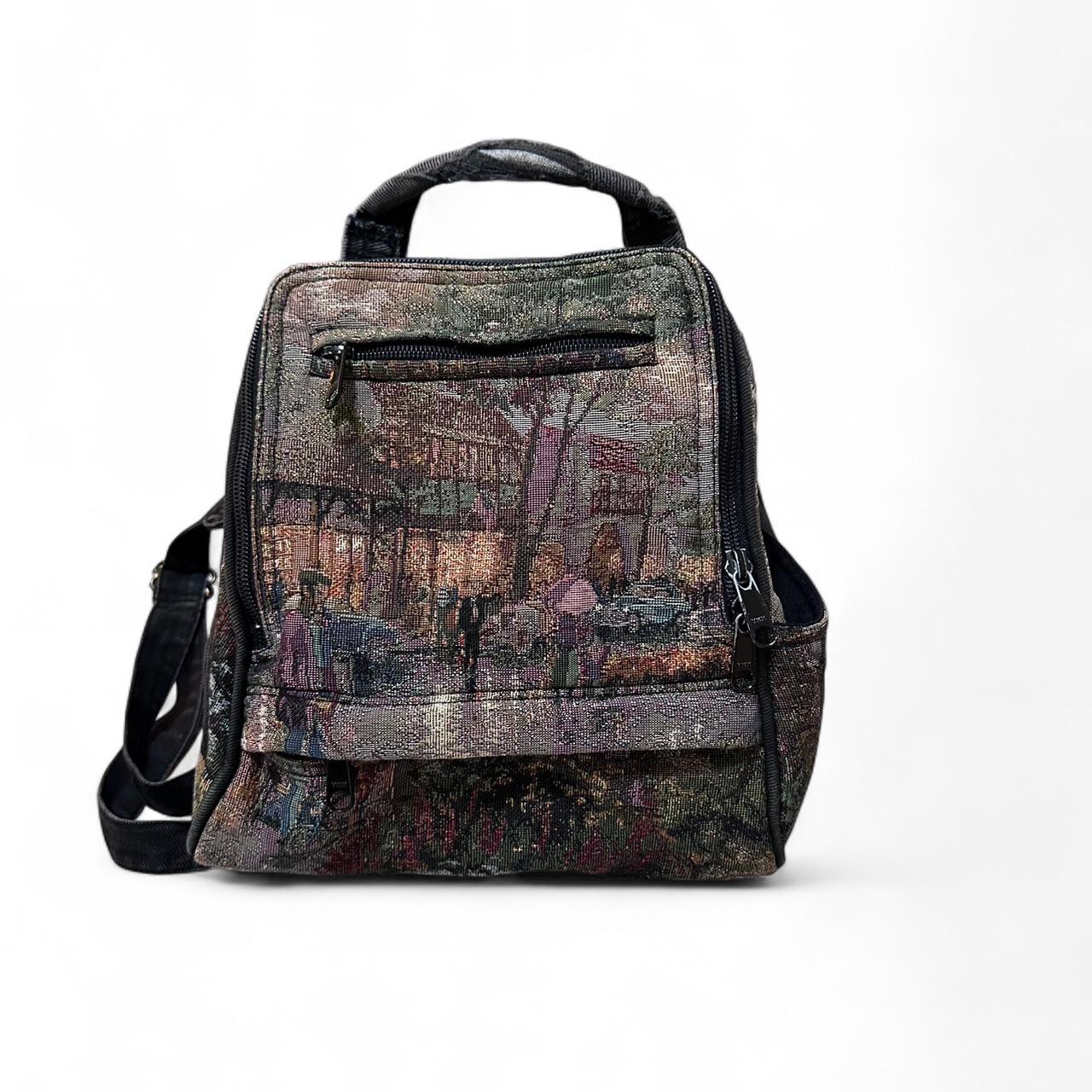 item listed by alicia_in_depopland