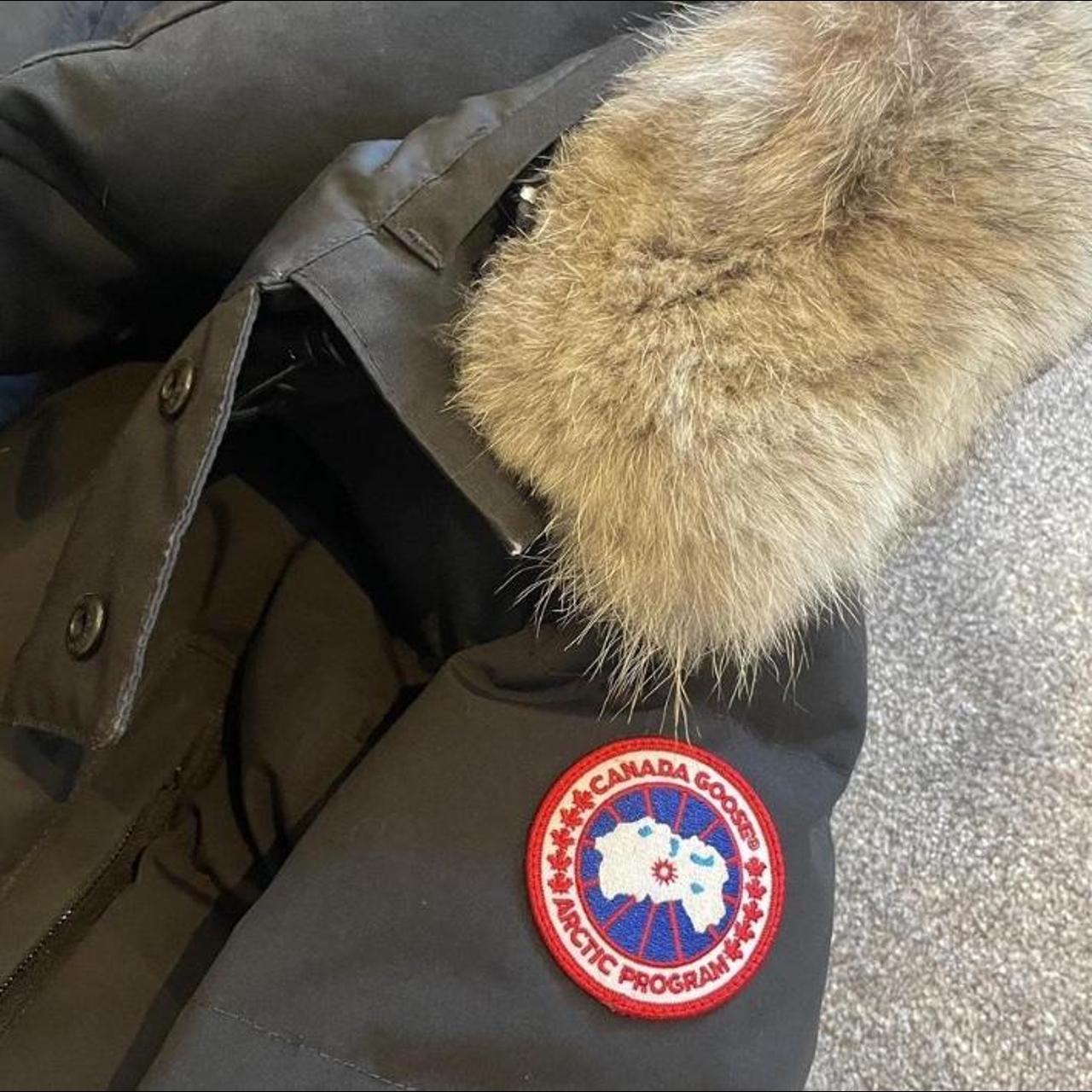 Canada goose Wyndham parka Size - XS Used great... - Depop