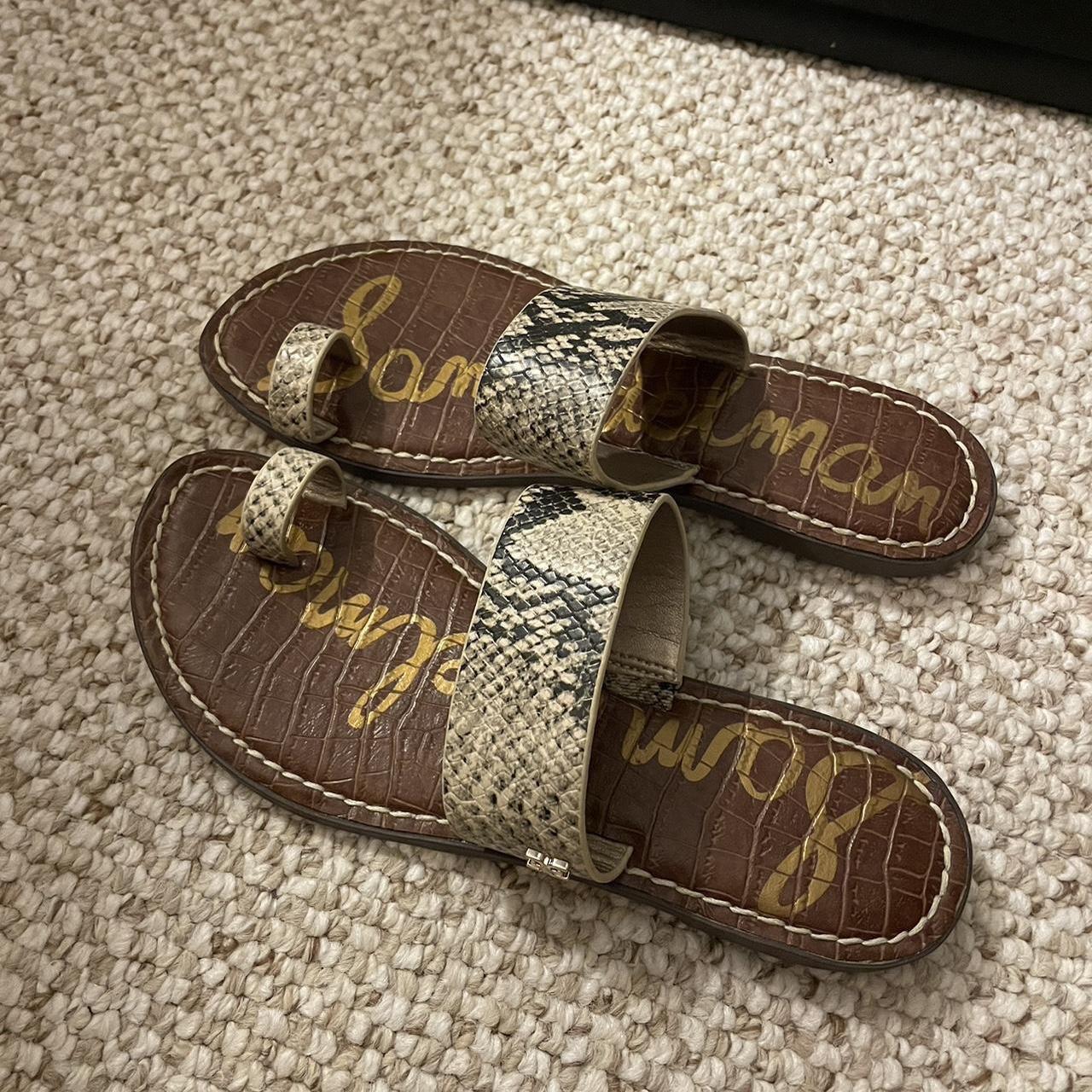 Sam edelman flip discount flops