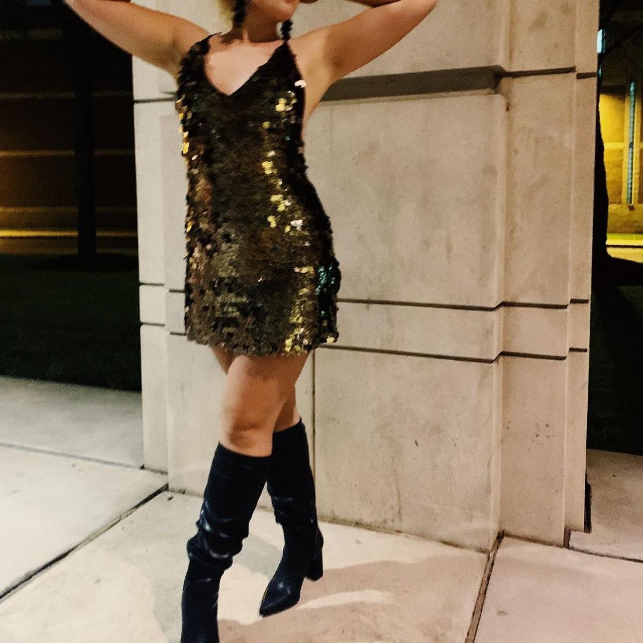 sequin gold nasty gal dress🪩 great for a night out,... Depop