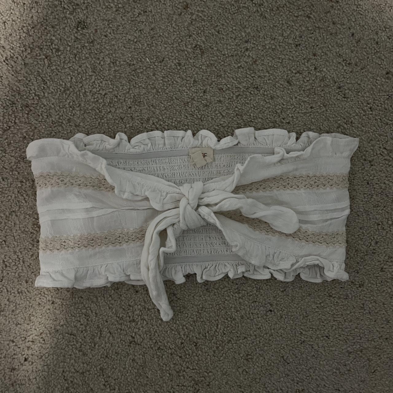 item listed by hannahvyhlidal