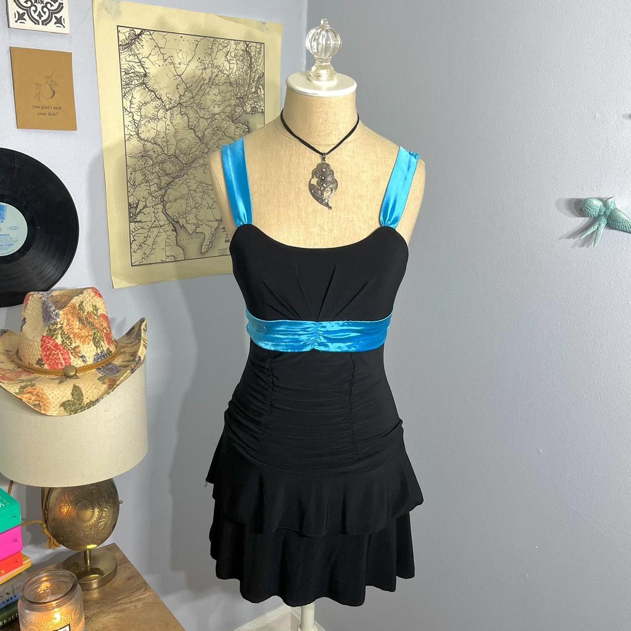 item listed by thanksitsthrifted