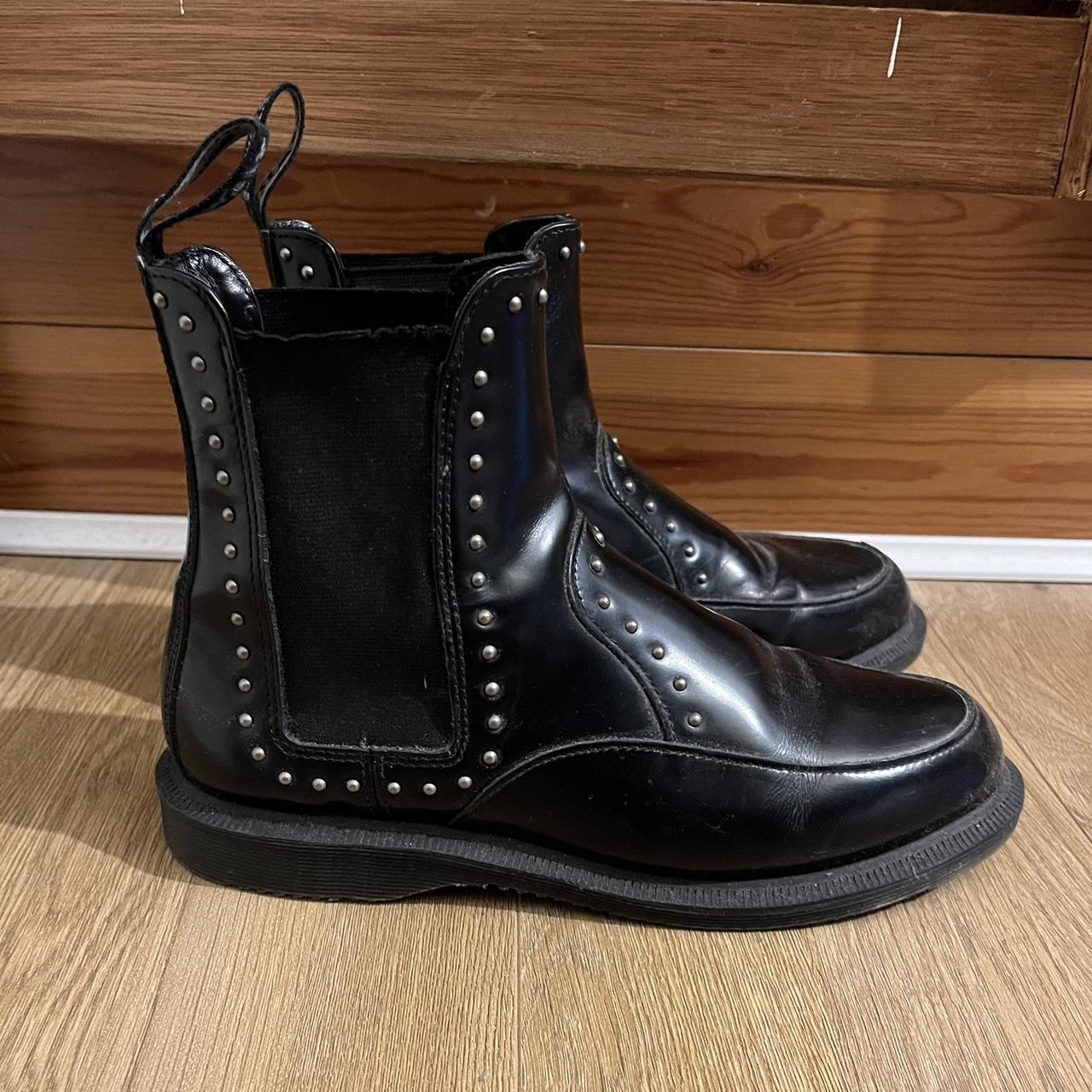 Aimelya stud dr martens online