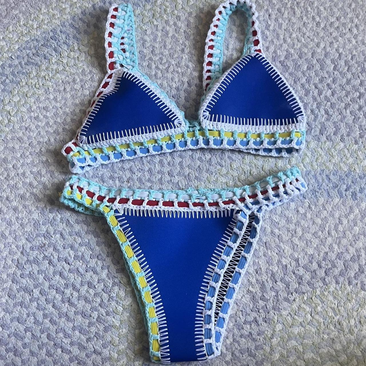 amazon bikini size small never worn it Depop
