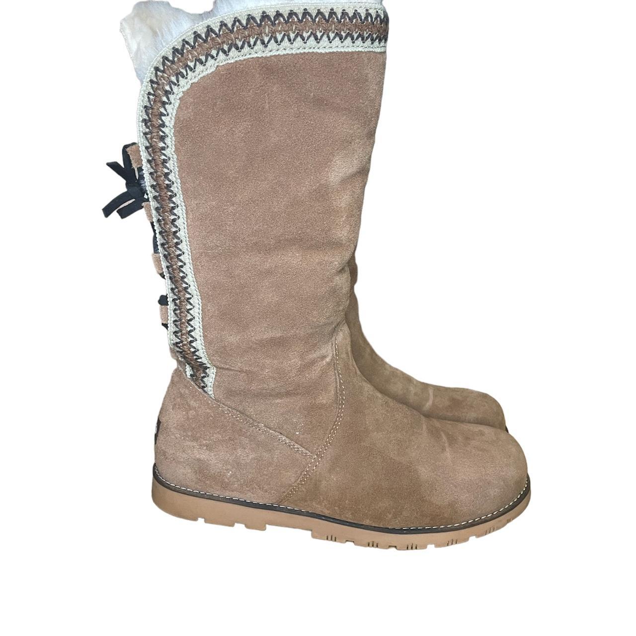 Lamo Women's Brown and White Boots (4)