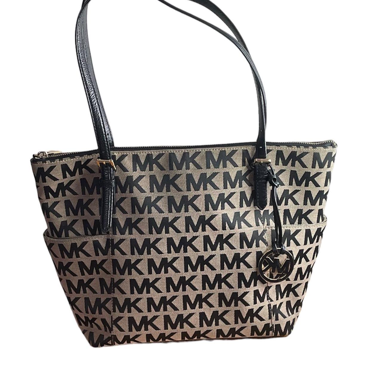 Michael Michael Kors Jet Set East-West Zip Tote