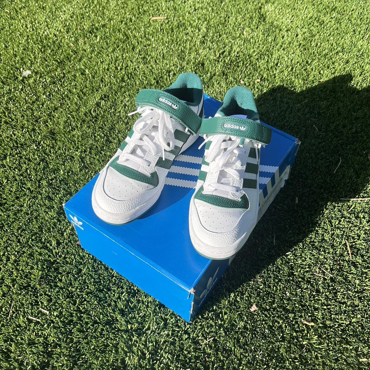 Adidas Men's White and Green Trainers | Depop