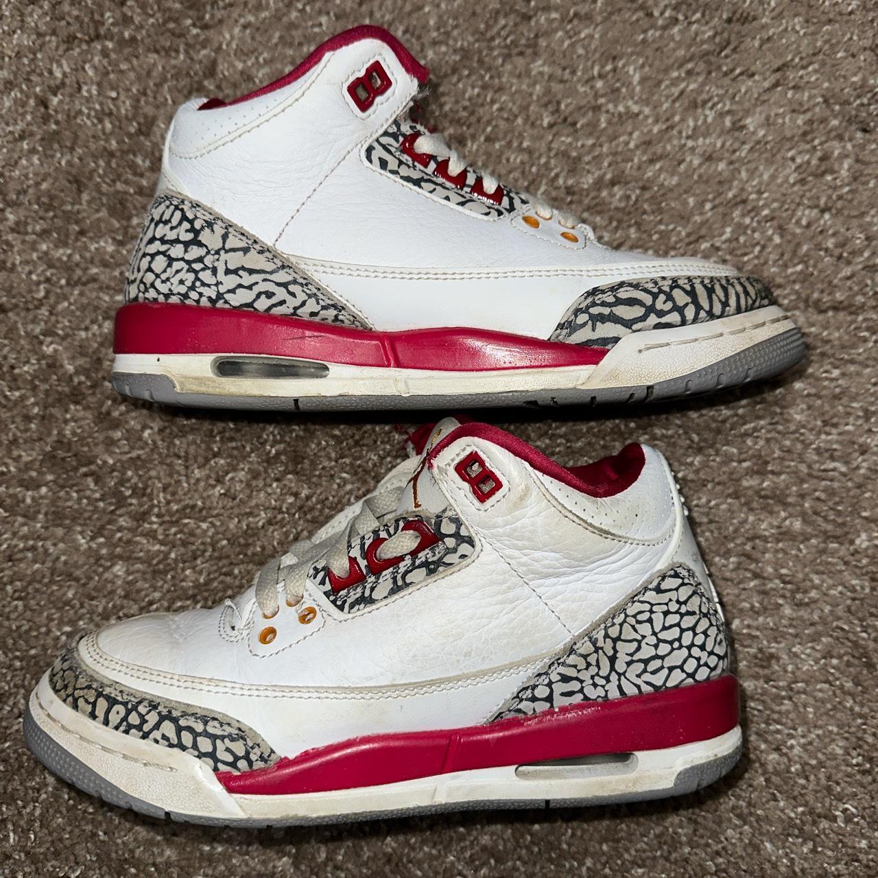 Burgundy shop jordan 3