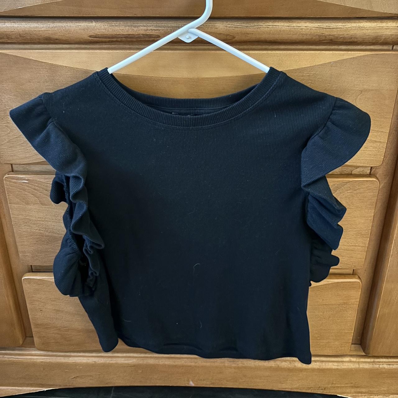 Zara Ruffle Top black size large (runs... - Depop