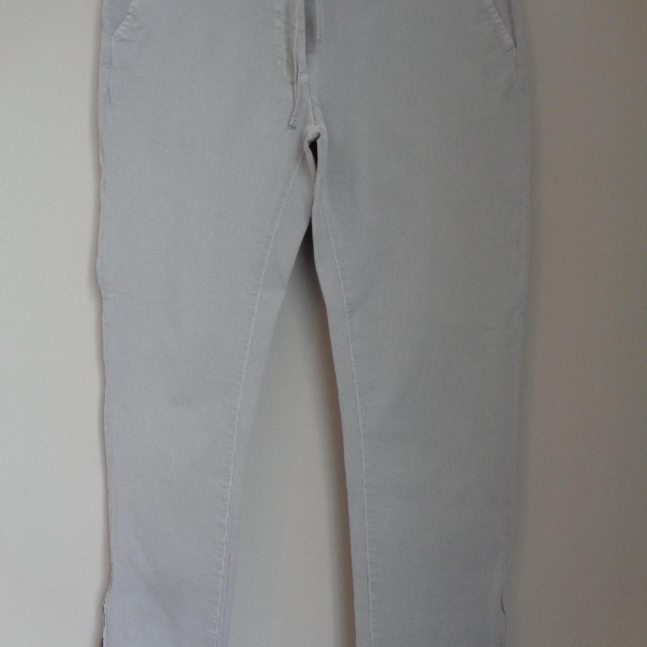 item listed by prelovedclothes40