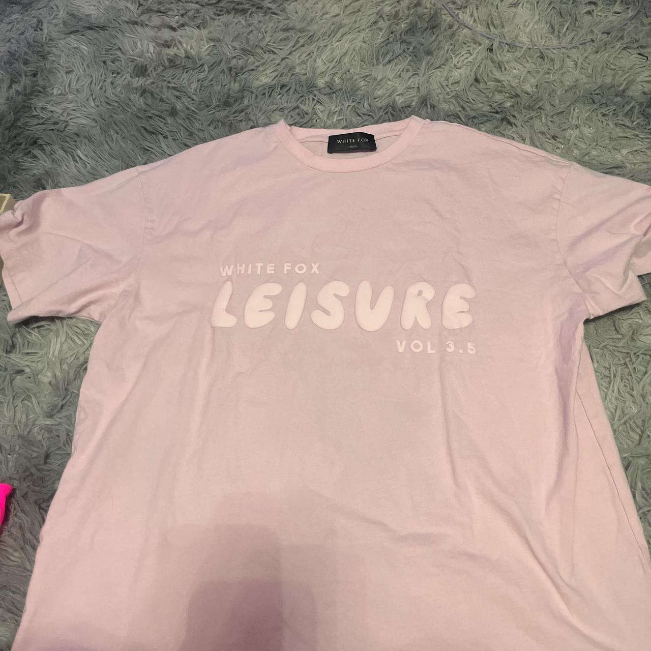 White Fox Leisure pink t-shirt xs/small oversized... - Depop