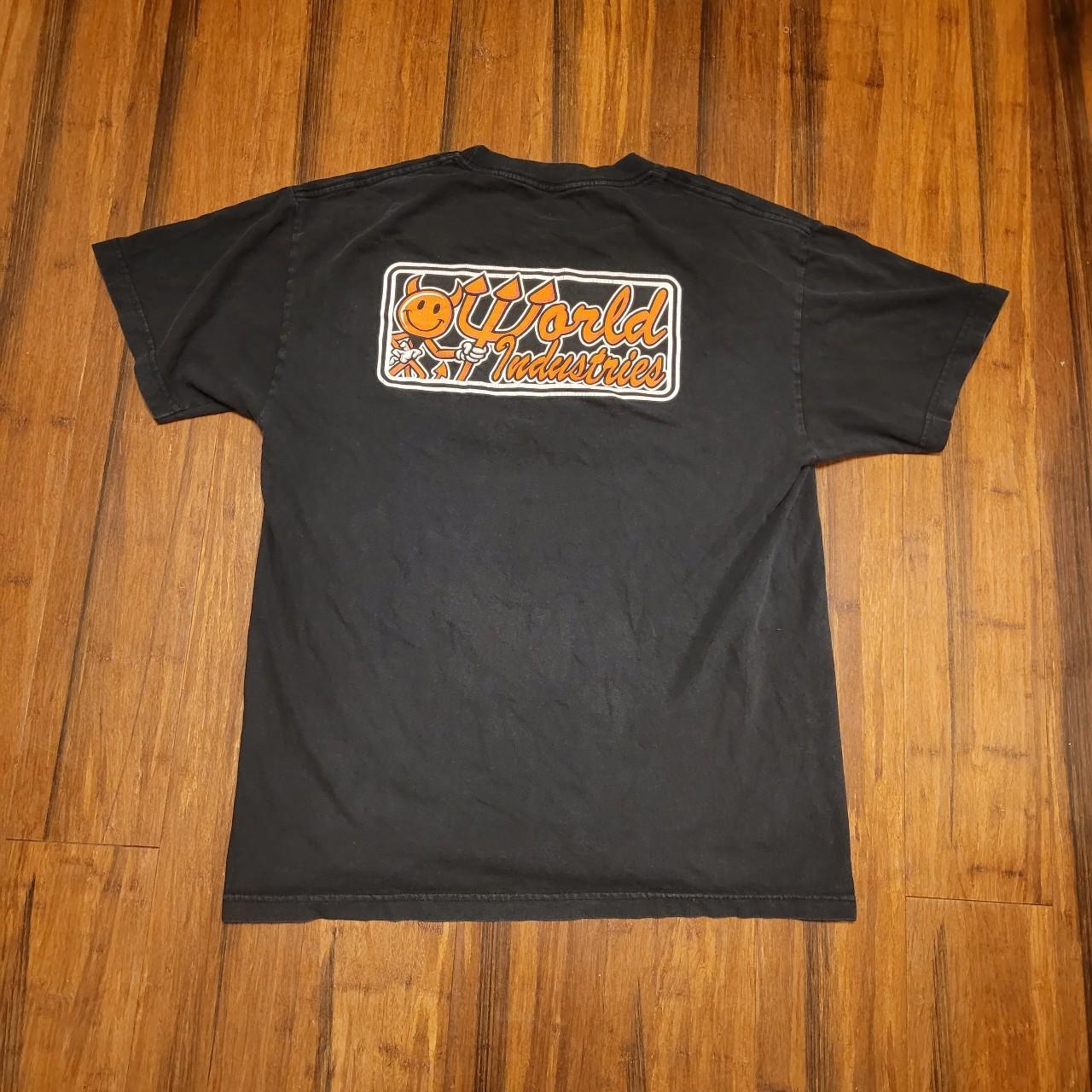 Y2K World Industries Tee Vintage Skater Tee Size L,... - Depop