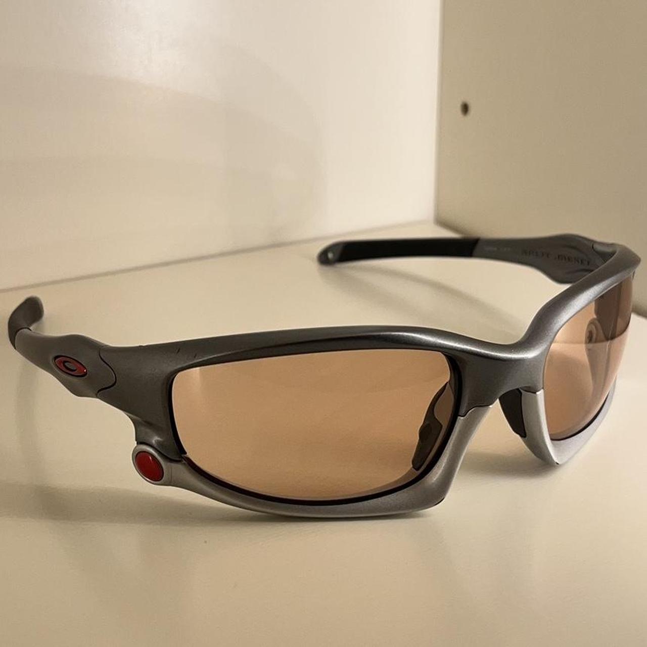 Oakley metal hotsell jacket sunglasses