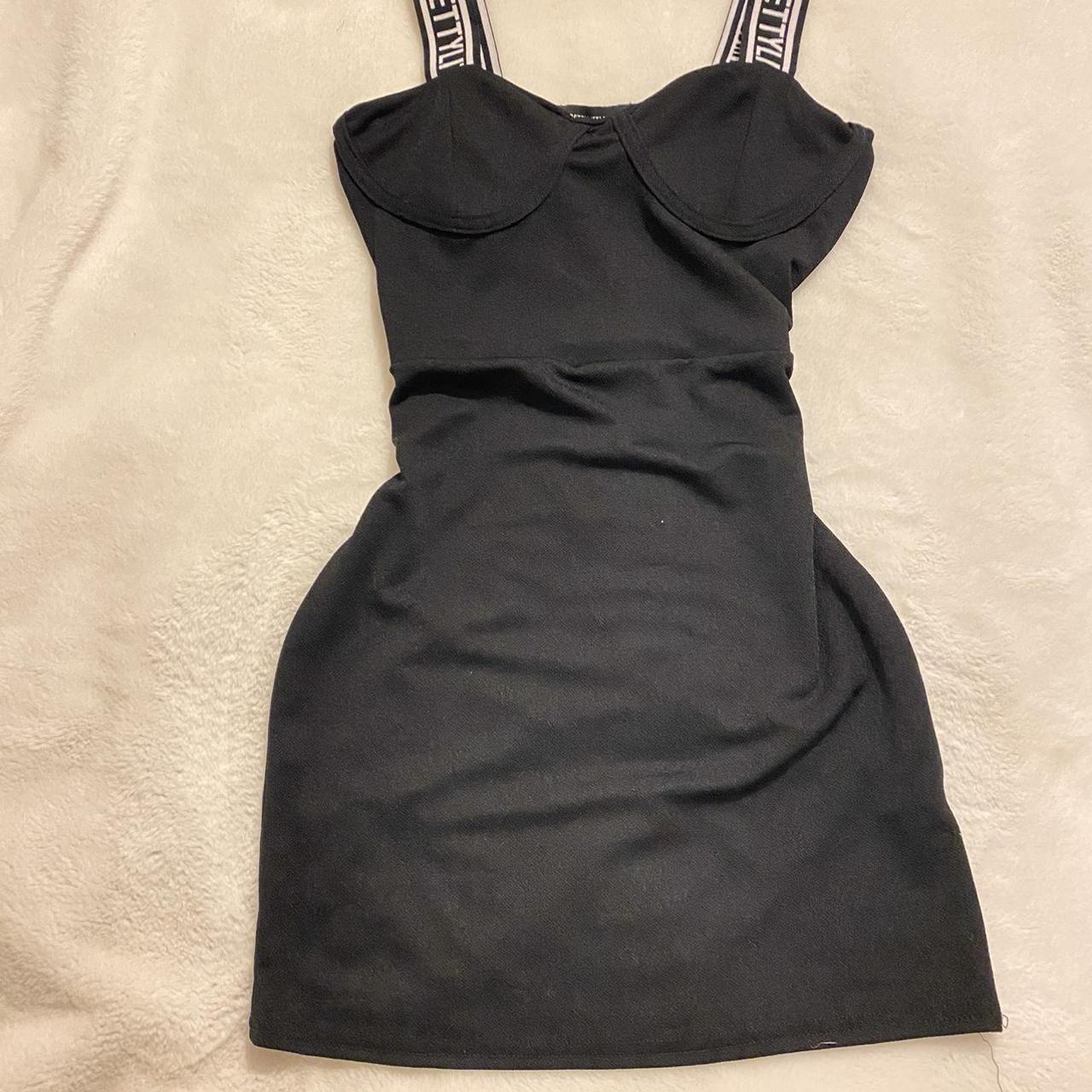 PrettyLittleThing Women's Black Dress | Depop