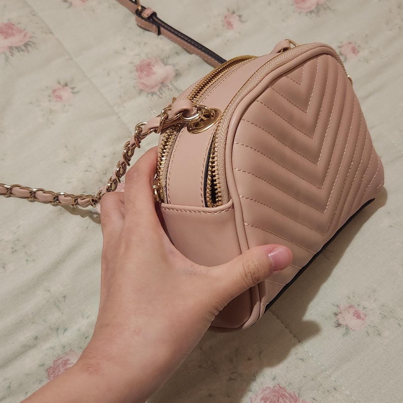 dusty pink aldo crossbody purse with gold | Depop