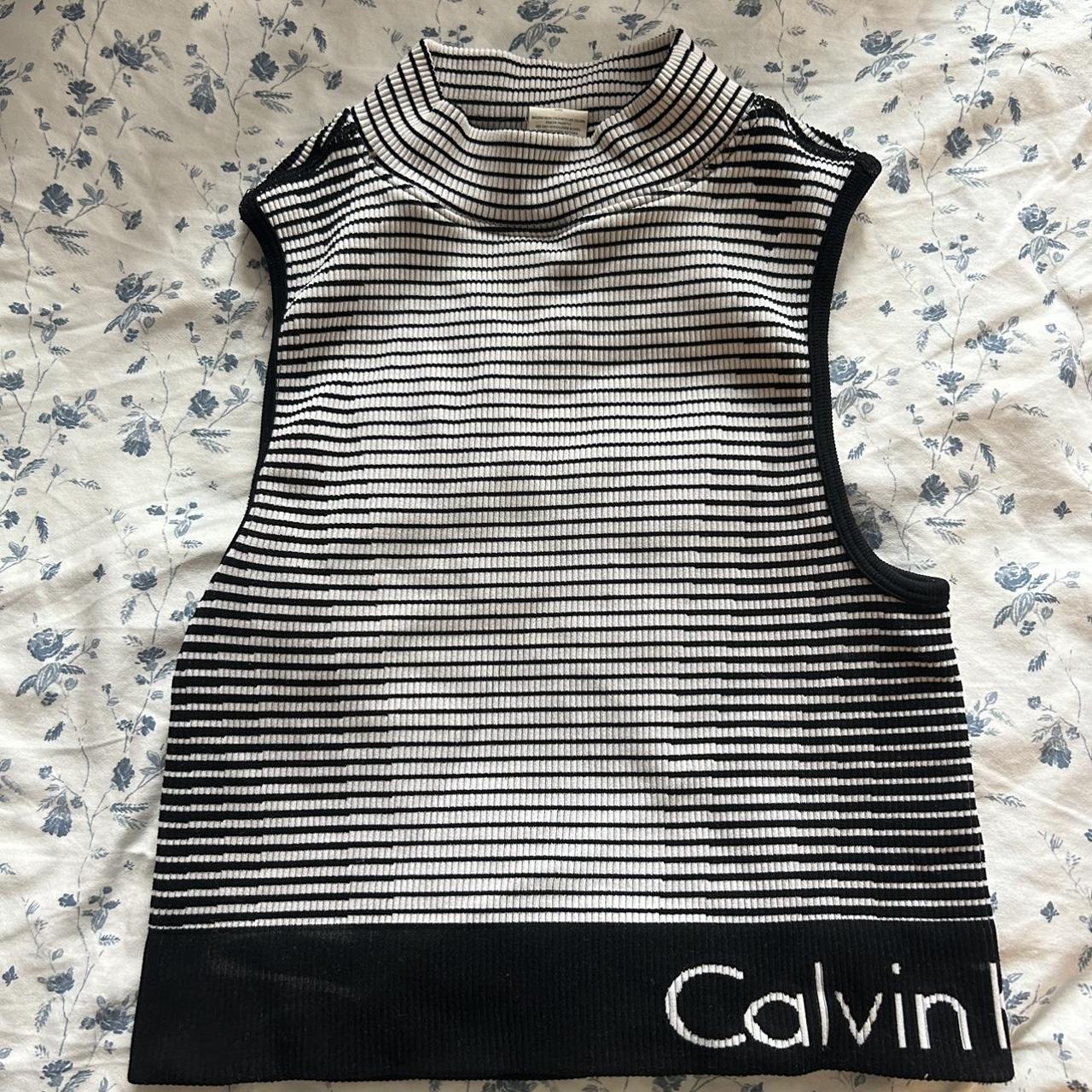 Calvin Klein Sportswear Women's Black and White Top