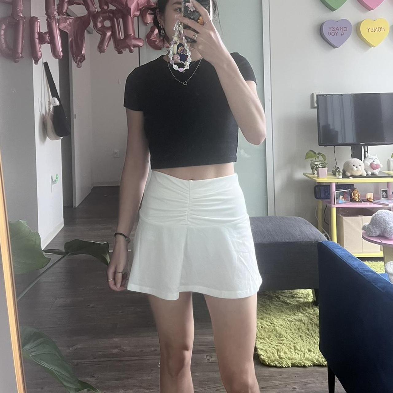 White mini shop skirt h&m