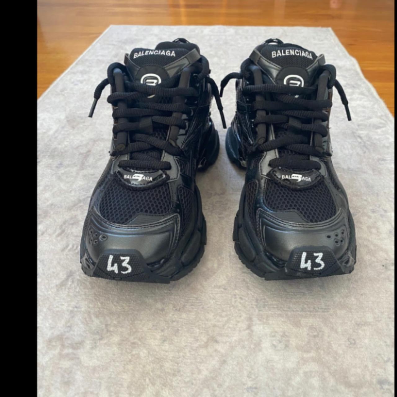 balenciaga runners men