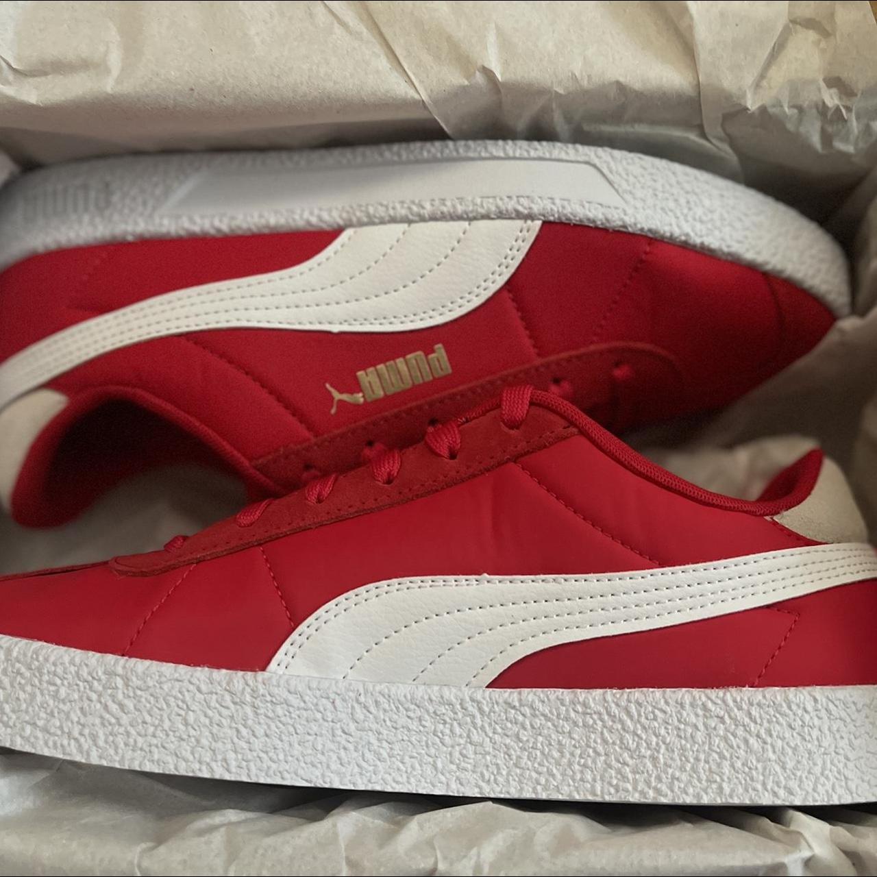 Puma Women's Red Trainers | Depop