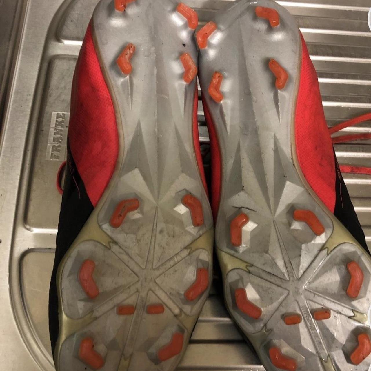 phantom venom elite football boots