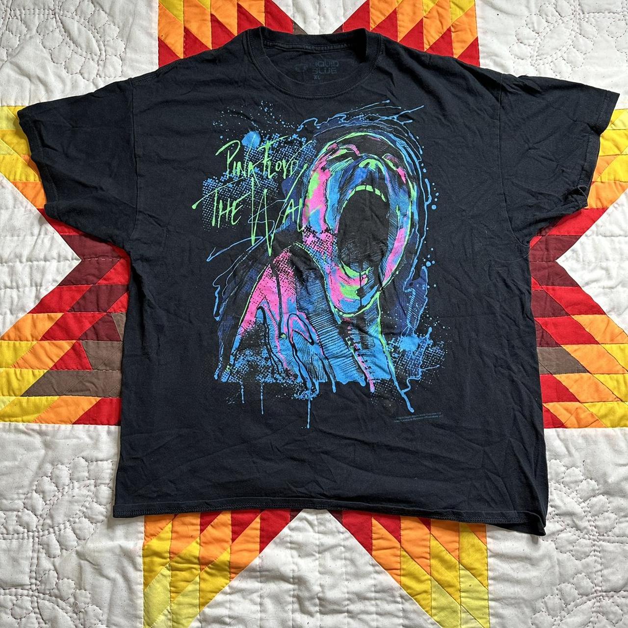 Pink Floyd “the wall” t shirt - Depop