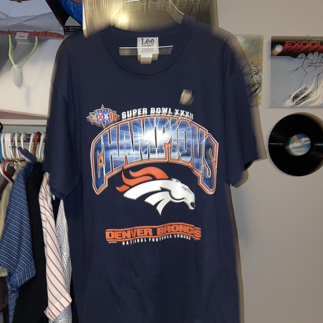 Denver Broncos Mens T-Shirt Size SMALL Orange Color - Depop