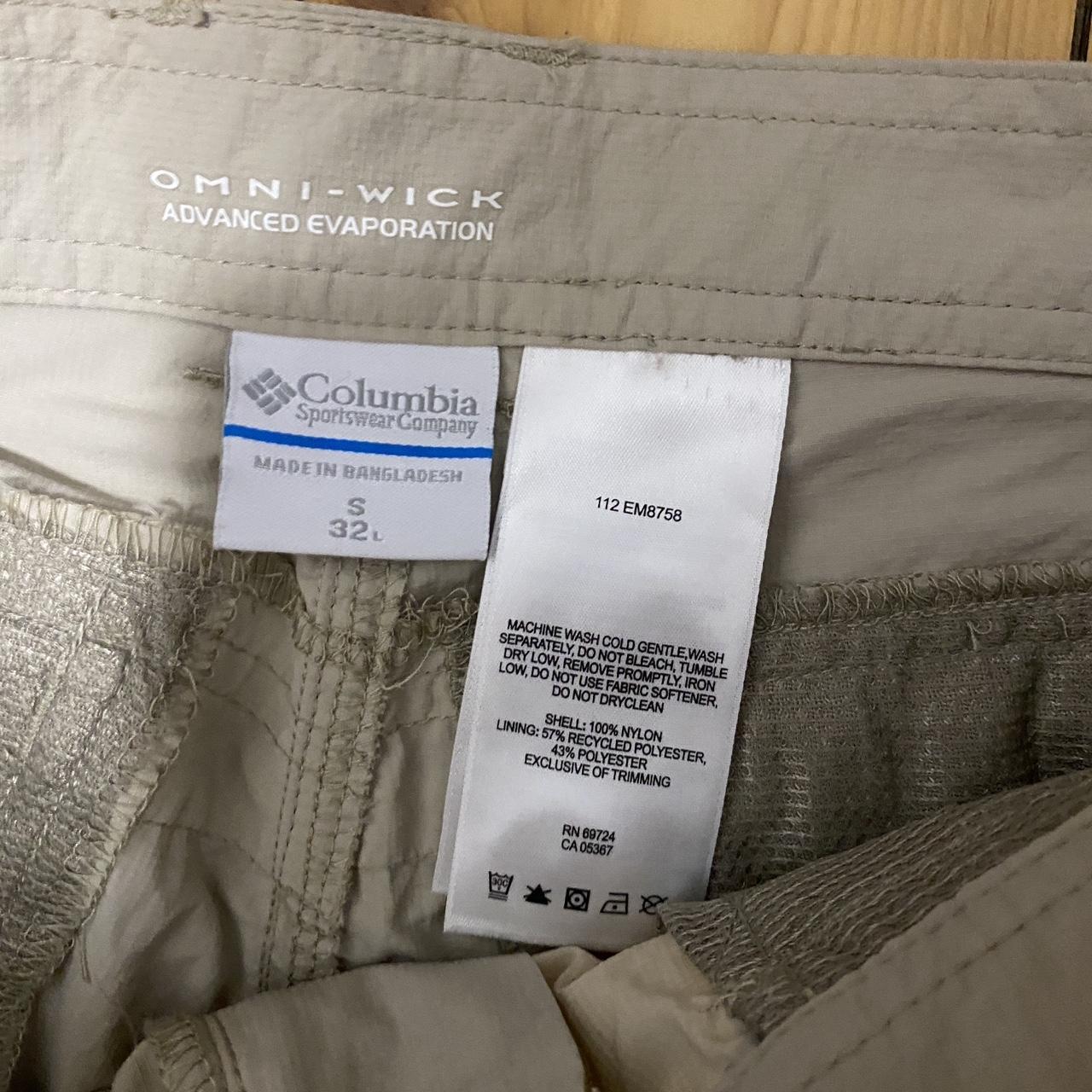 columbia hiking convertible pants size s great... - Depop