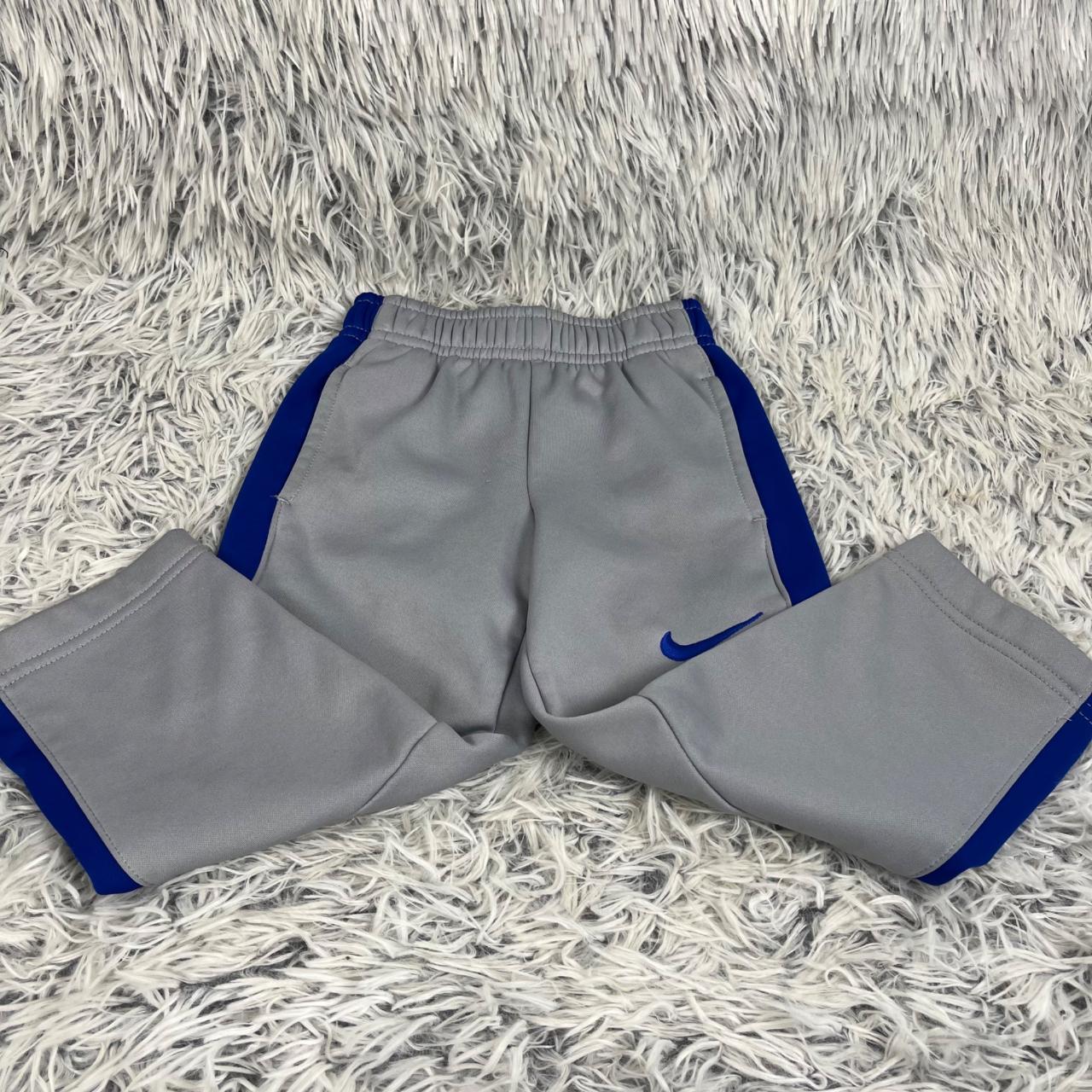 grey nike track suit