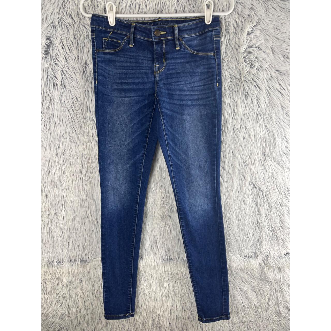 Mossimo Women's Blue Jeans | Depop