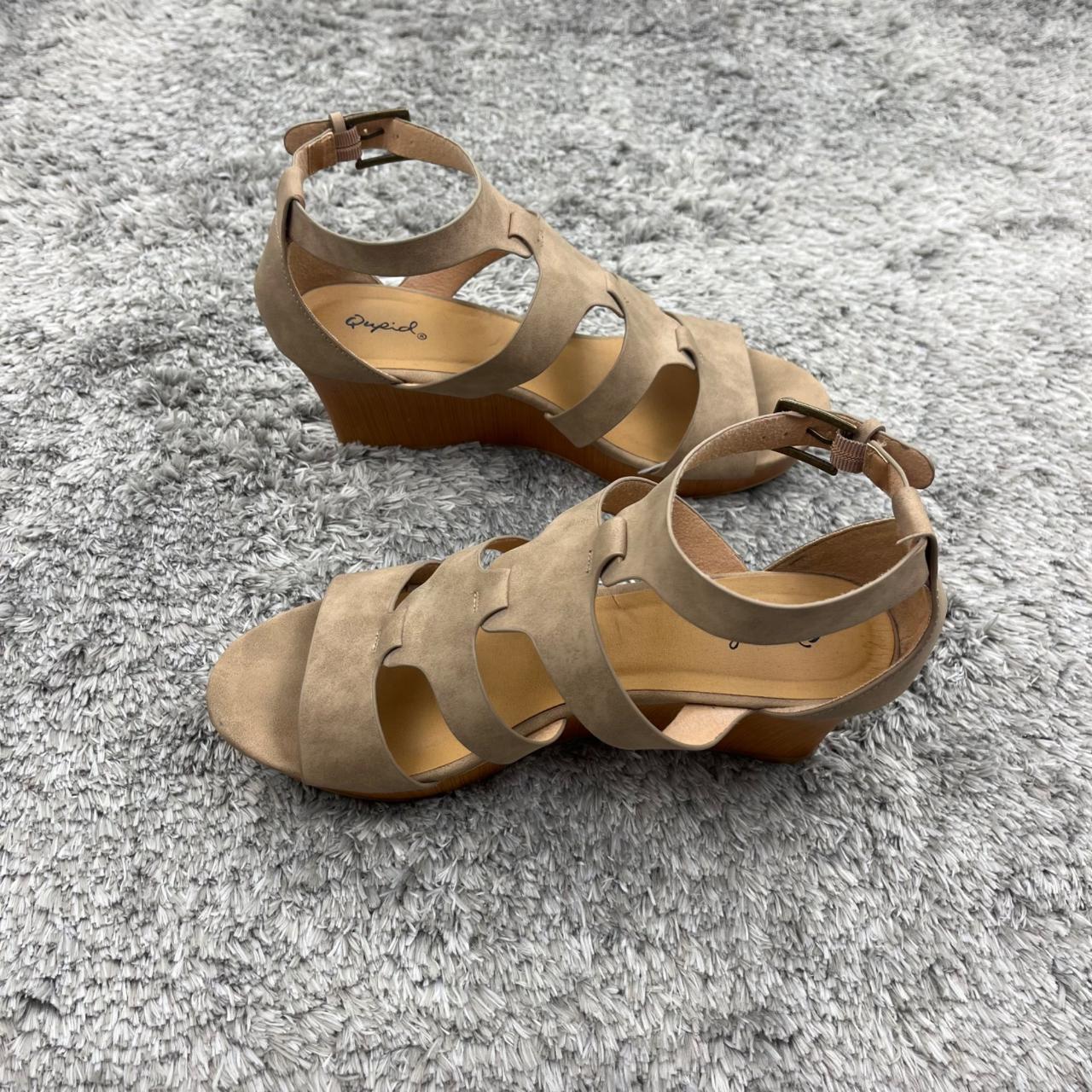 Qupid hot sale platform sandals