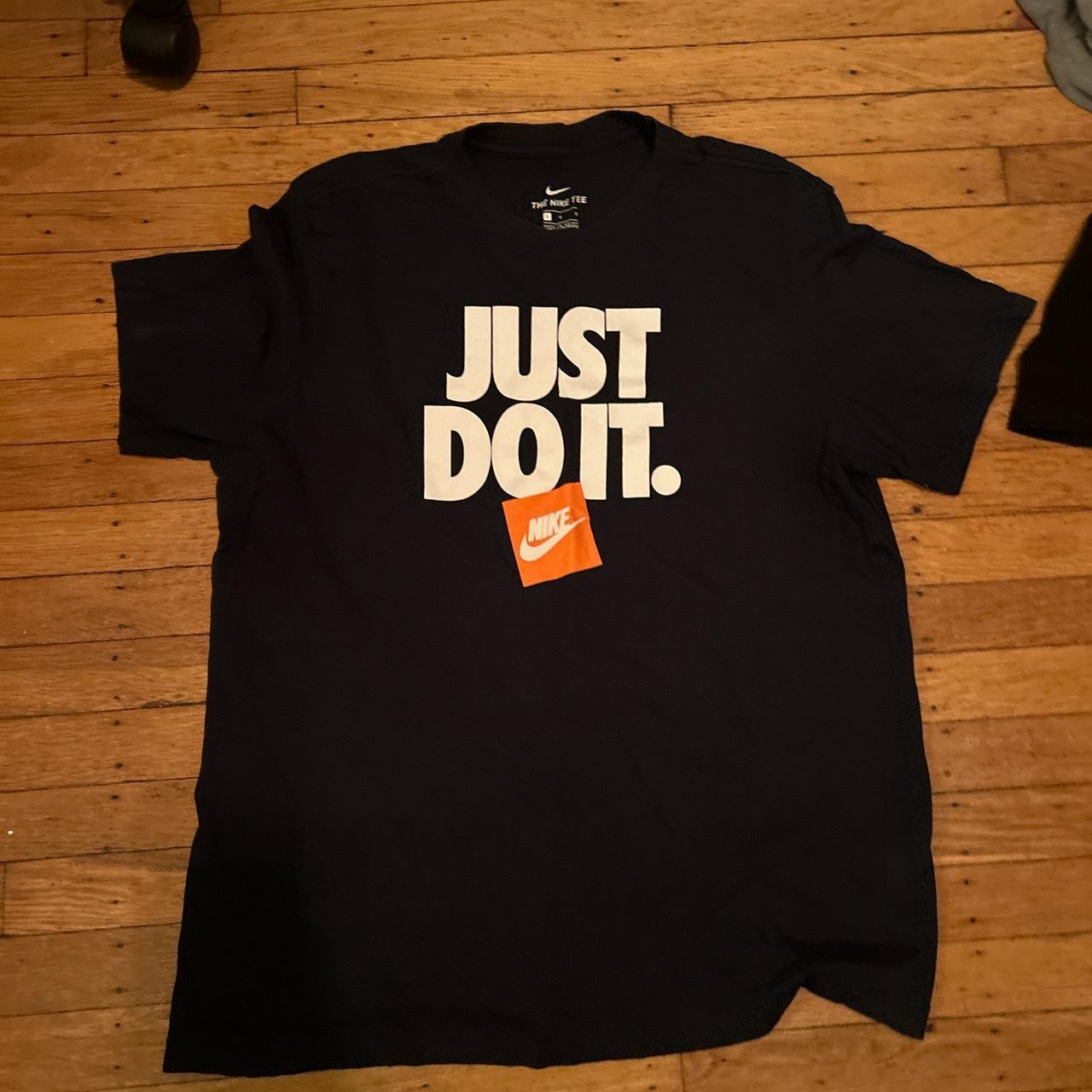 Nike Just do it tee. Men’s large. Perfect condition - Depop