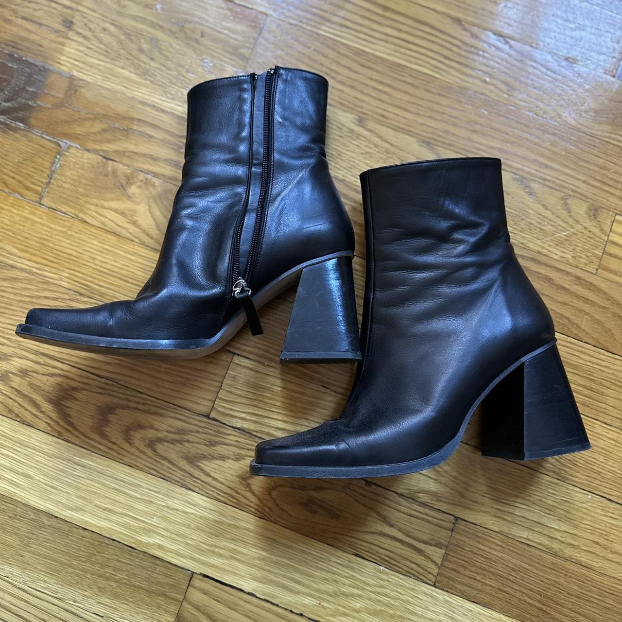 Alohas South Black Leather boots Size 38 Women’s... - Depop