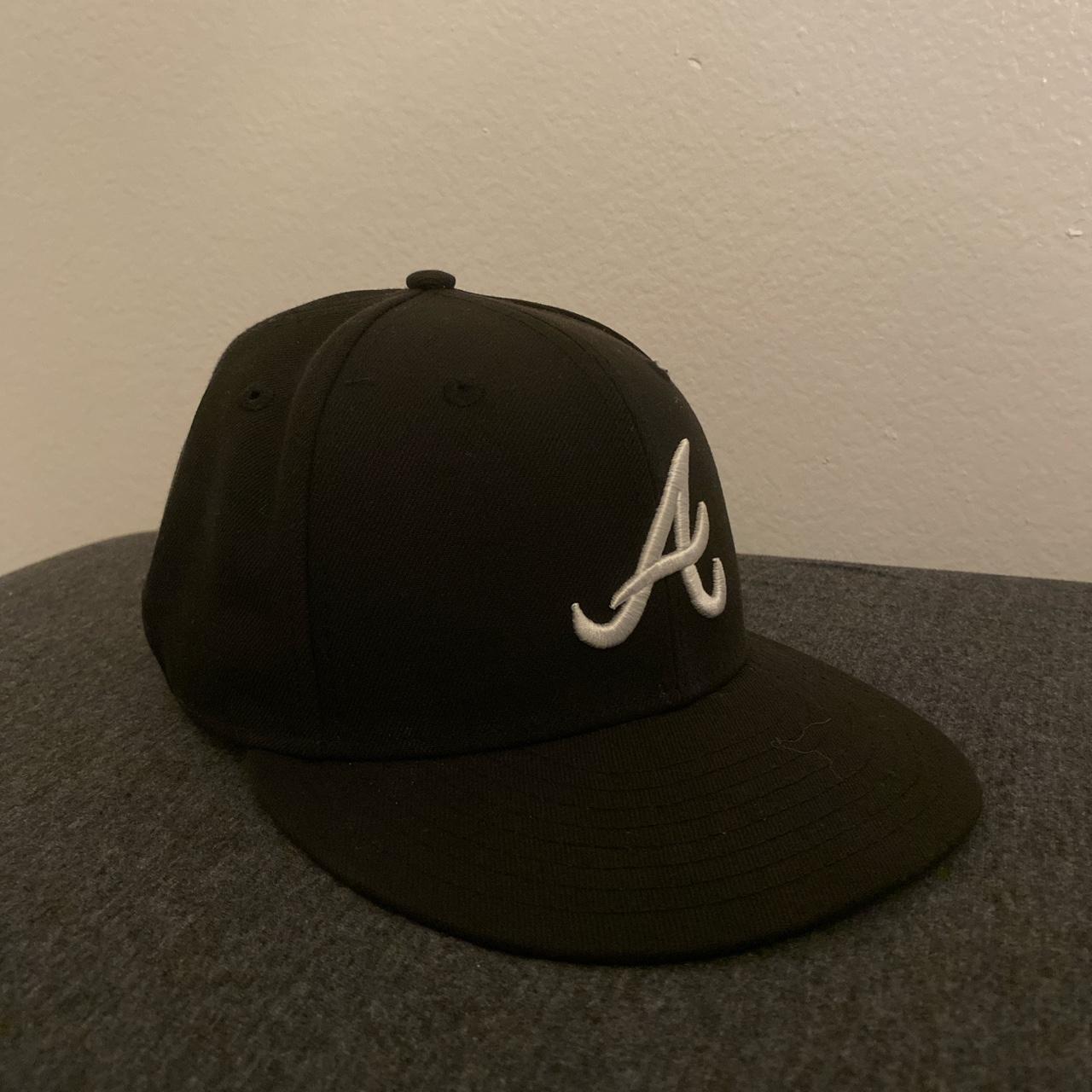 New Era Atlanta Braves Fitted Hat Size 7 3/8 or 58.7cm - Depop