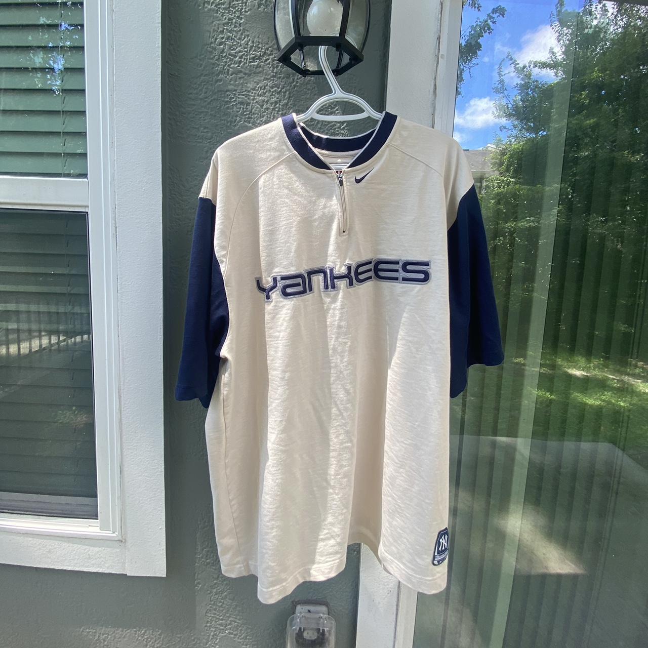 Vintage Early 2000s New York Yankees jersey Y2k - Depop