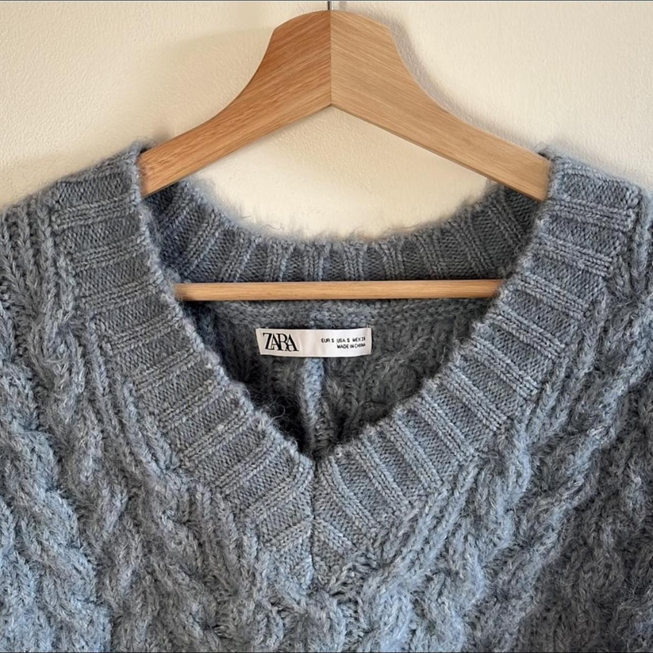 Zara Women's Blue Gilet (4)