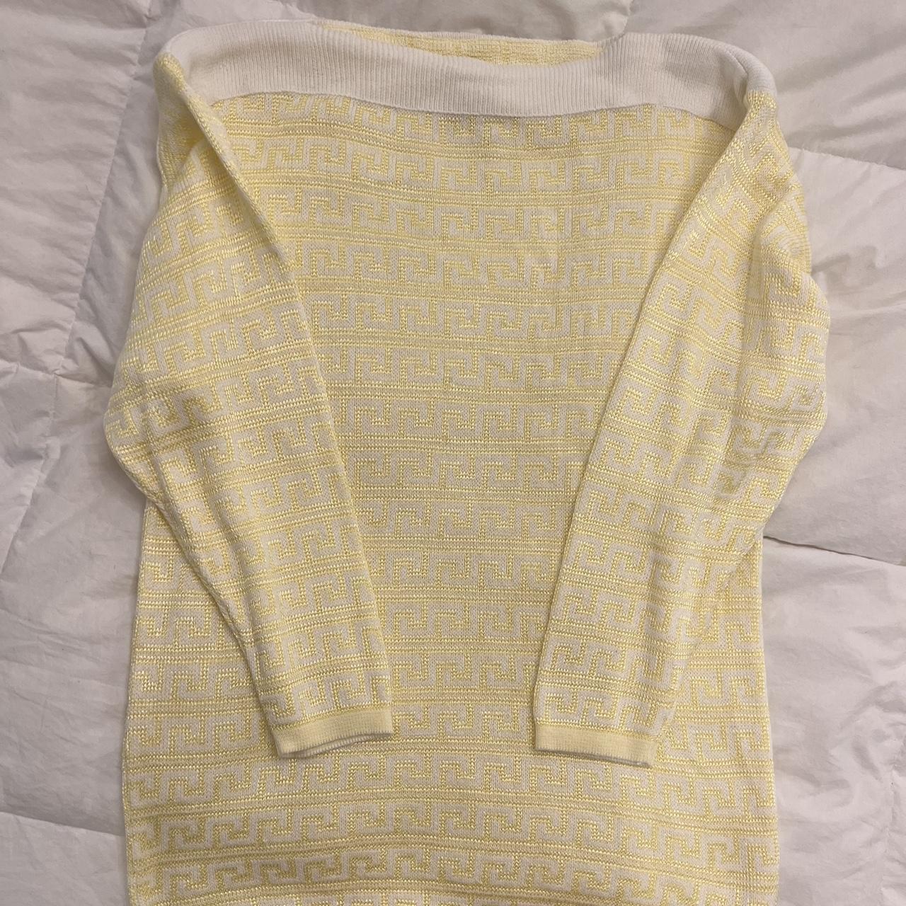 oversized yellow sweater