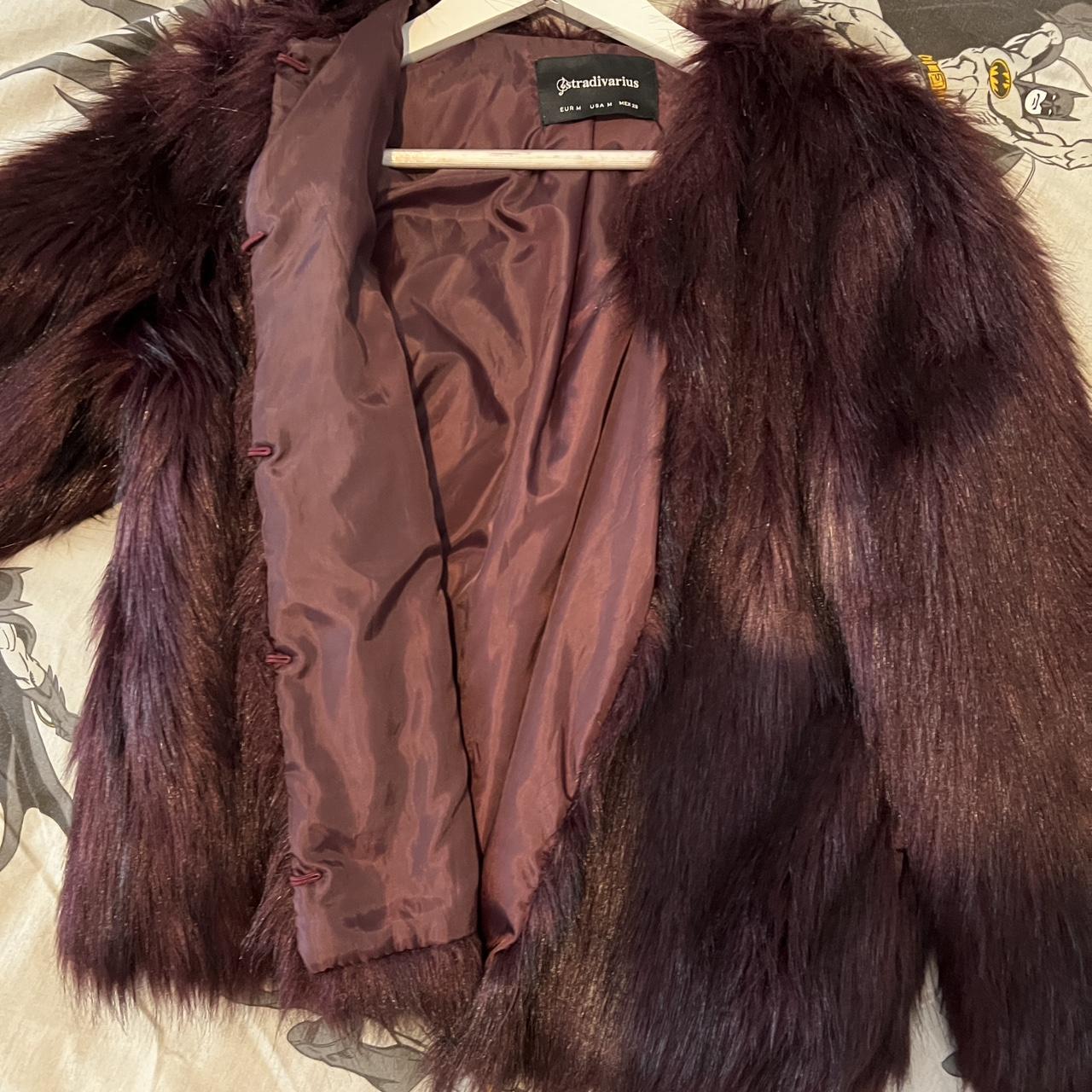 Stradivarius faux fur jacket burgundy, size m worn... - Depop