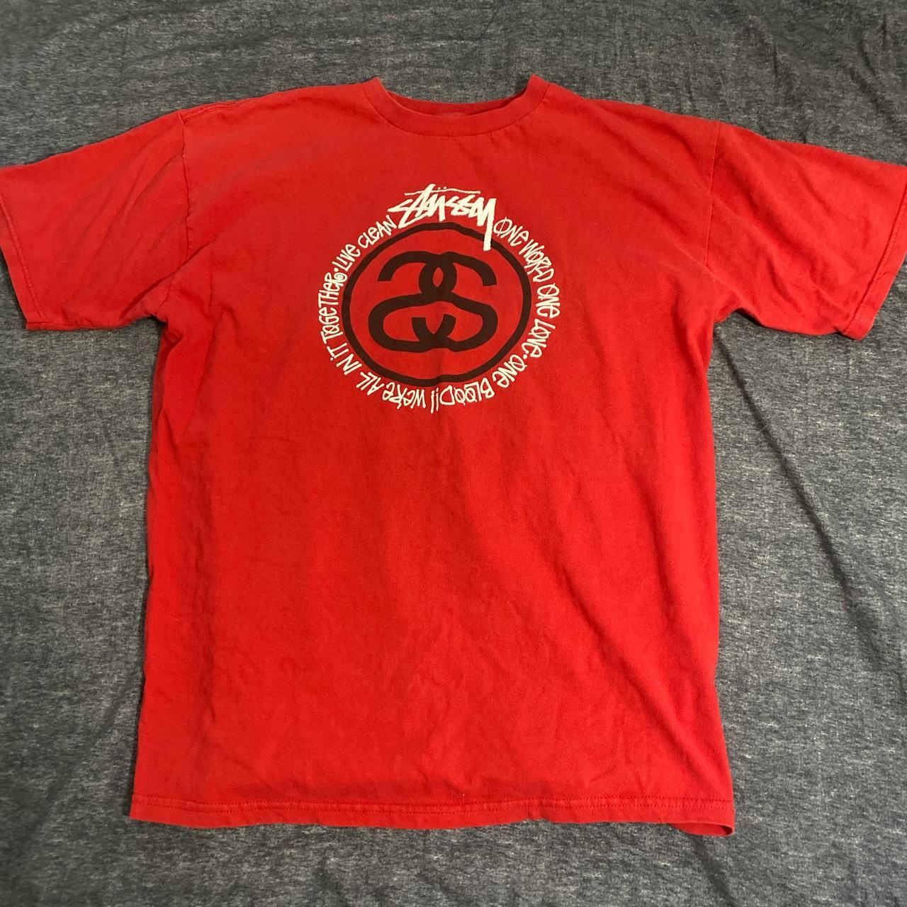 Stüssy Men's Red and Black T-shirt | Depop