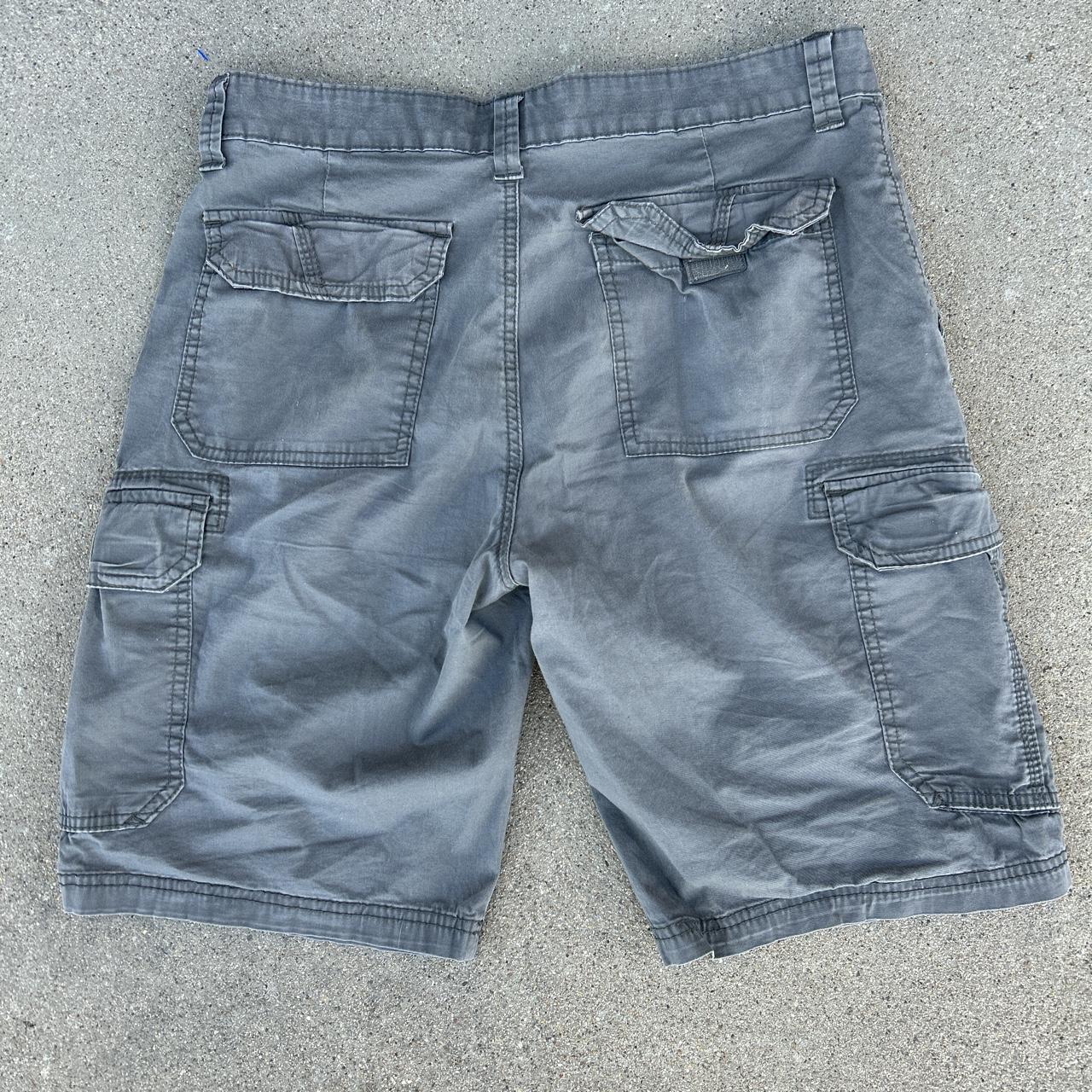 Union Bay Men's Grey Shorts | Depop