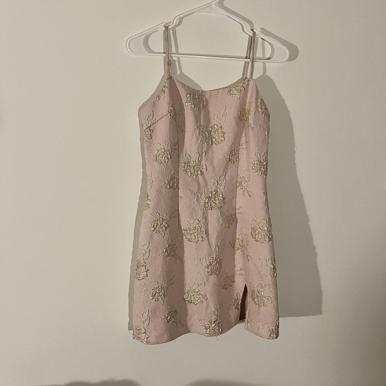 Adorable pink mini/midi dress with gold... - Depop