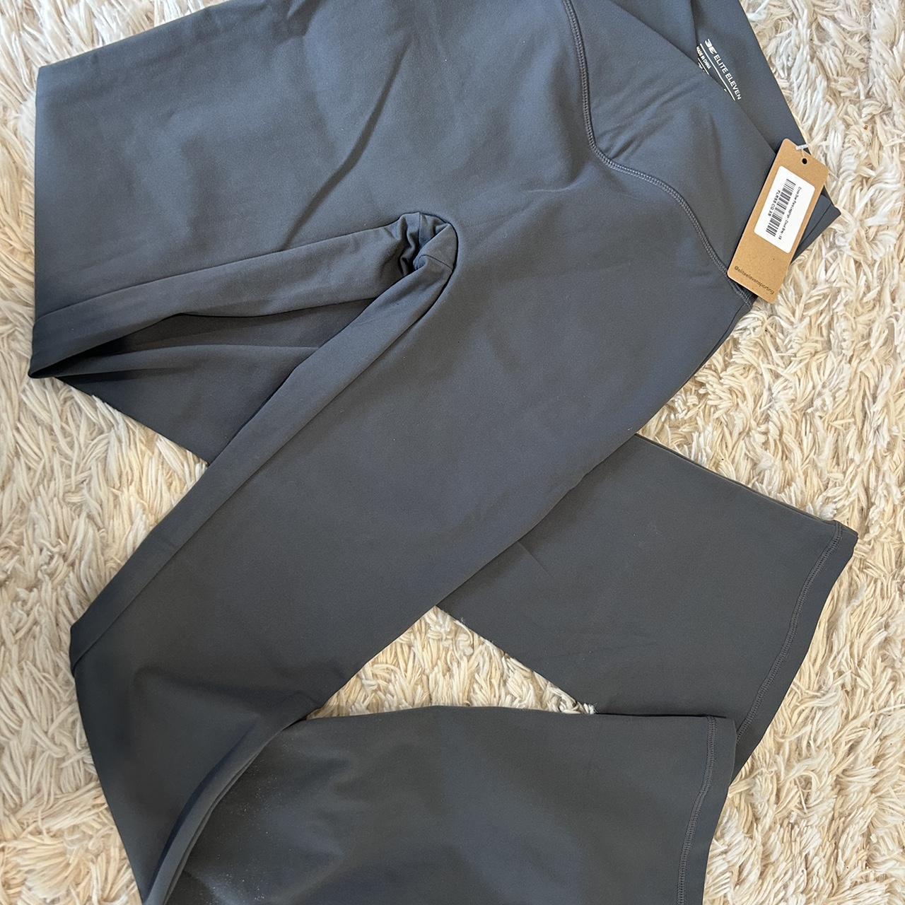 Elite eleven flared legging cross over fit brand new... Depop