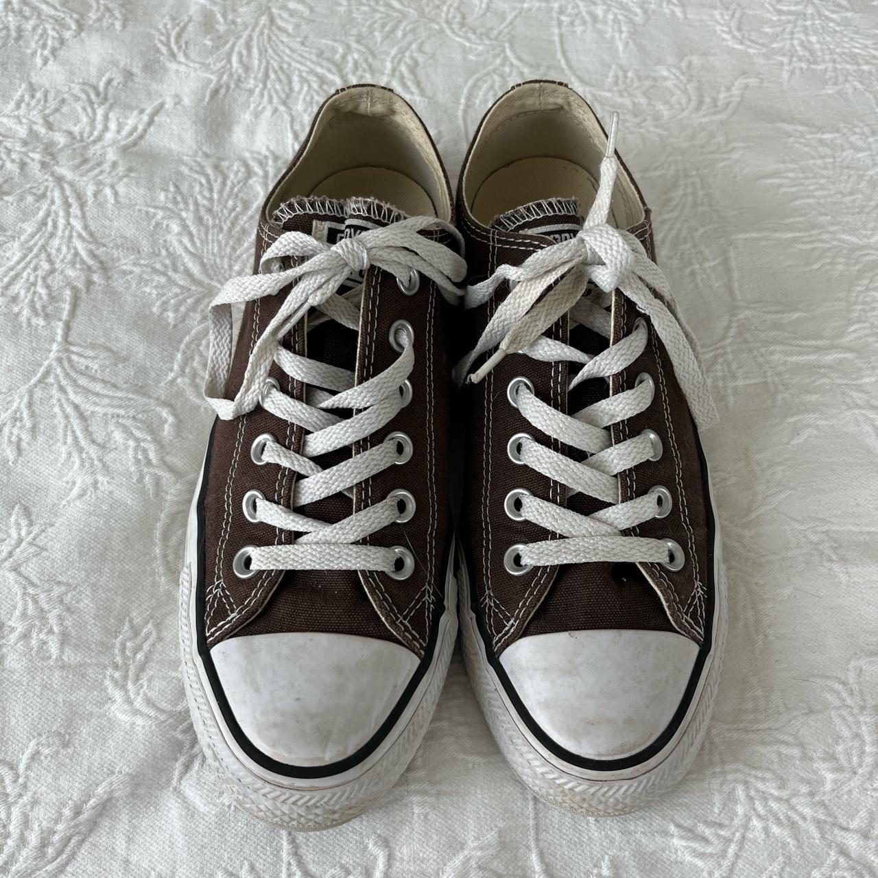 Converse Women's Brown and White Trainers | Depop