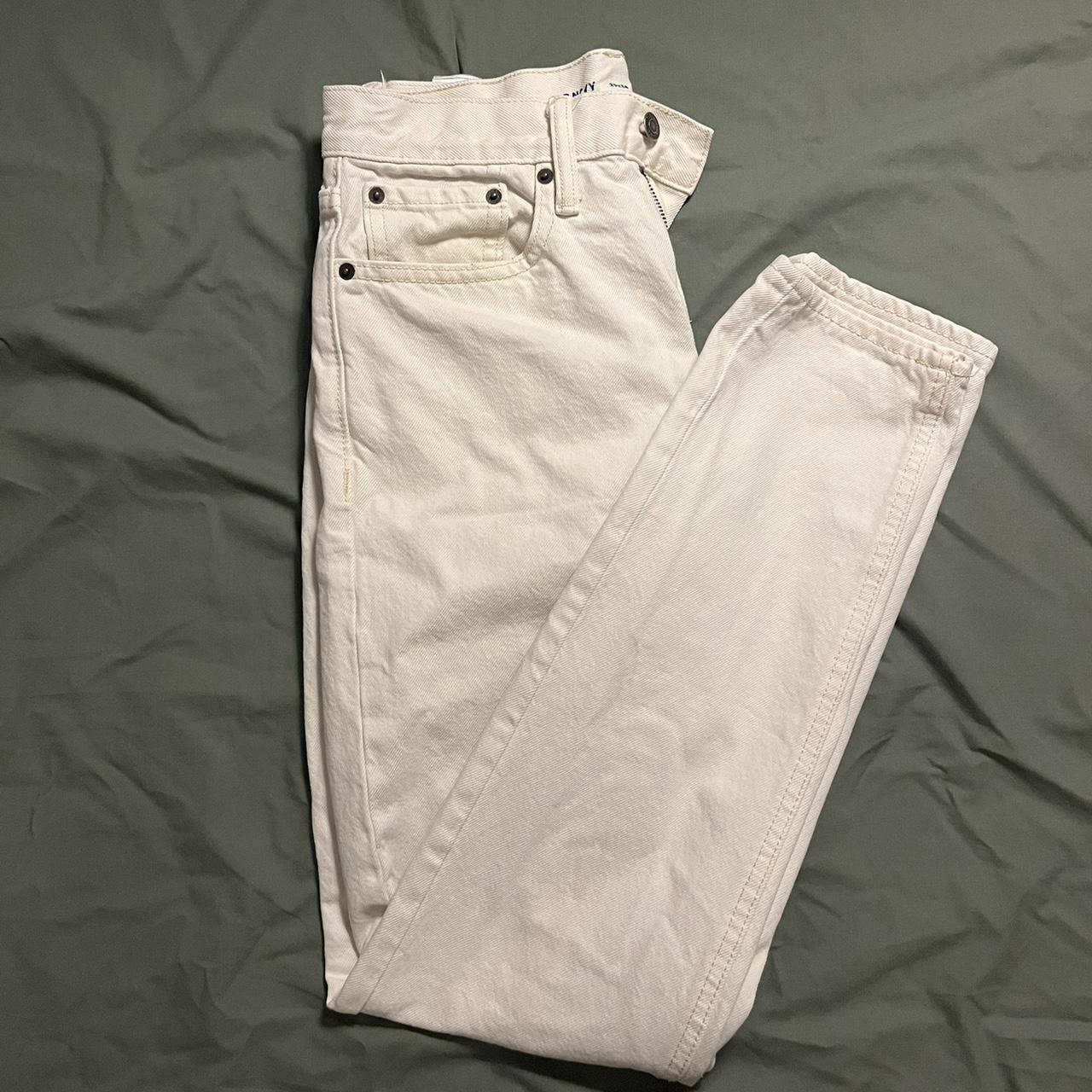 item listed by brokenglassapparel