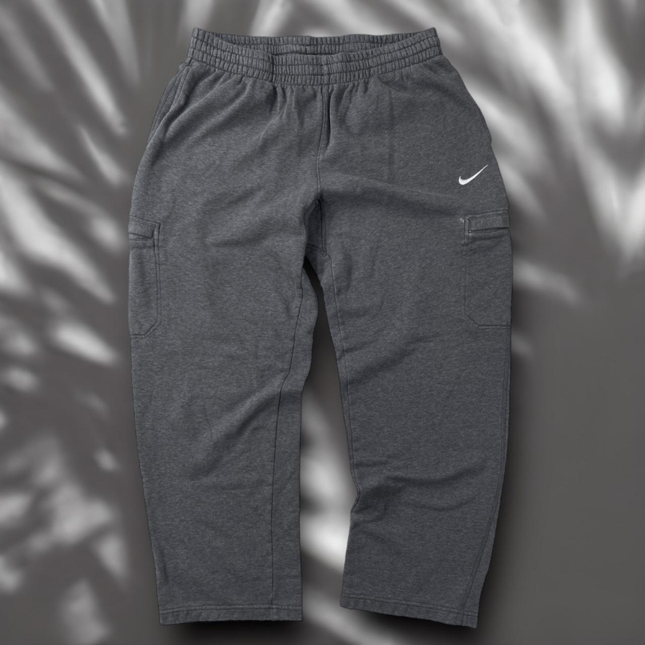 mens cargo sweatpants nike