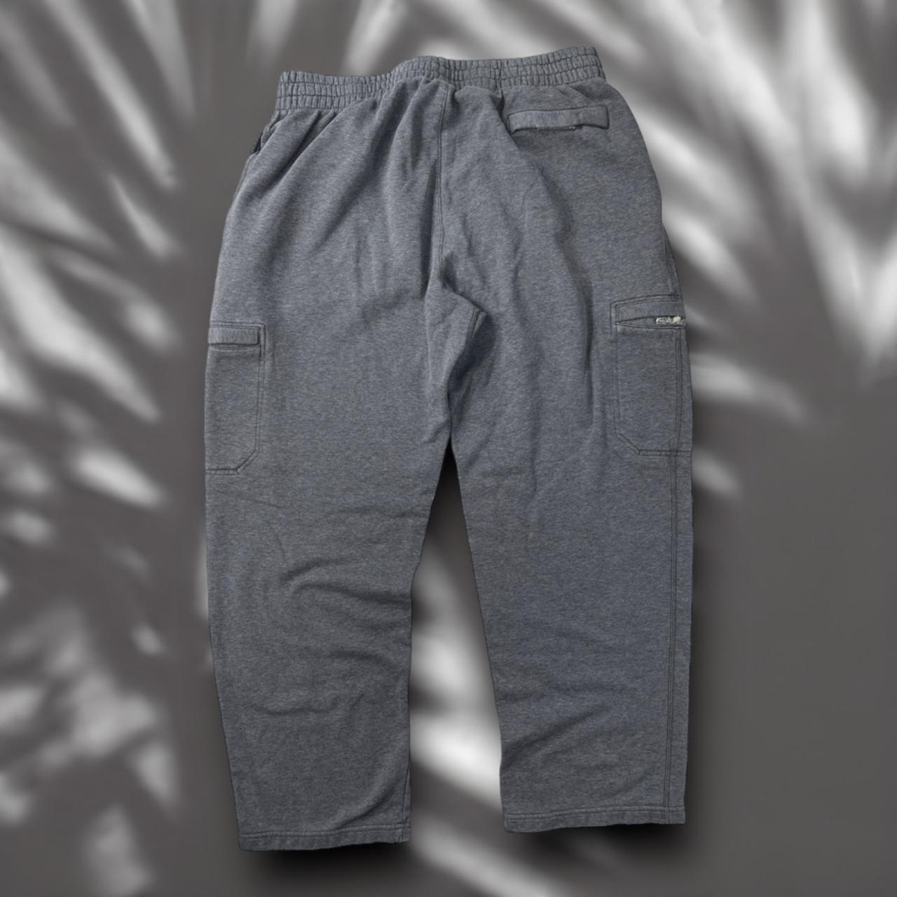 baggy xl nike cargo sweatpants. preloved, flaws... Depop